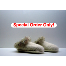 Clogs with a fringe ***SPECIAL ORDER ONLY***